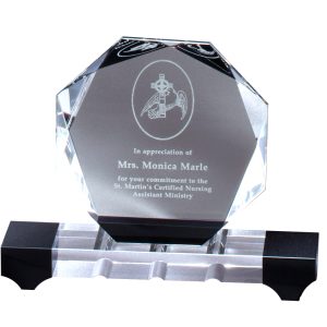7'' x 5.75'' faceted crystal award
