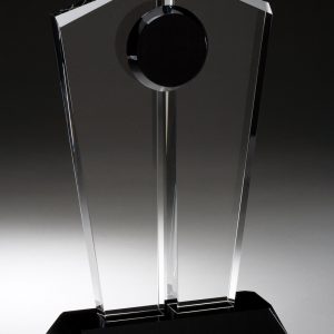 6.5'' x 10'' crystal award with 1.5'' disc